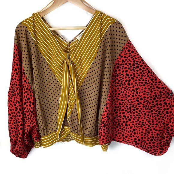 Umgee Tops - UMGEE Cropped Balloon Sleeve Boho Top